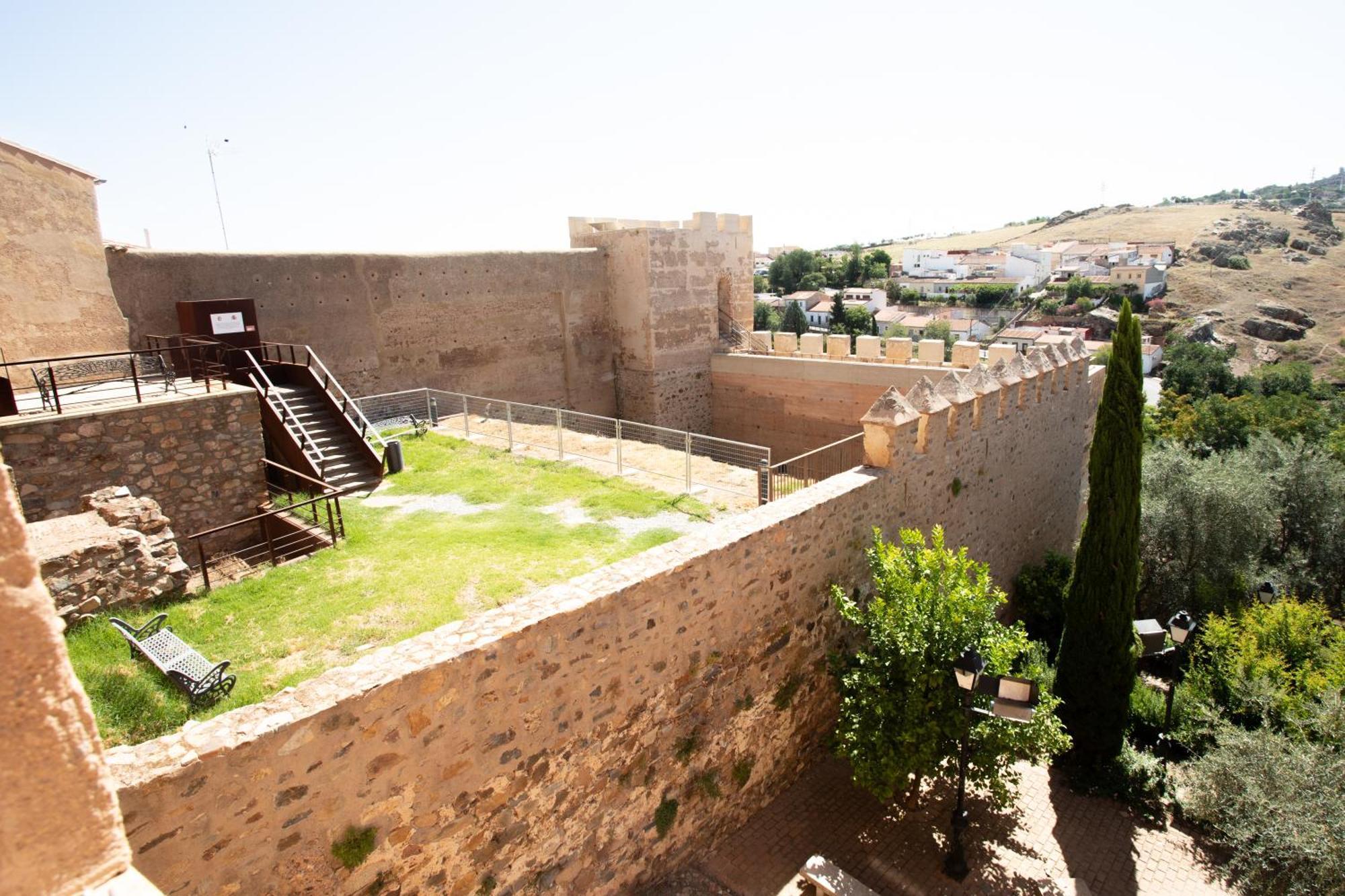 Apartamento Baluarte De Los Pozos Caces Esterno foto
